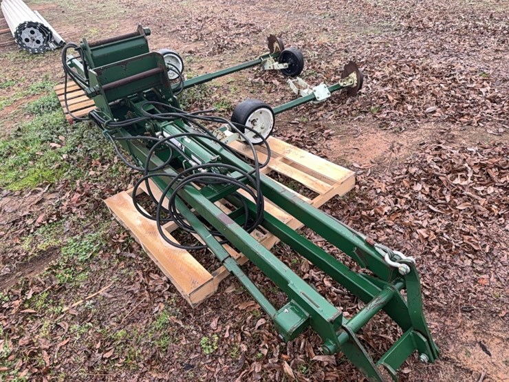 kmc-eight-row-folding-row-markers-image-4