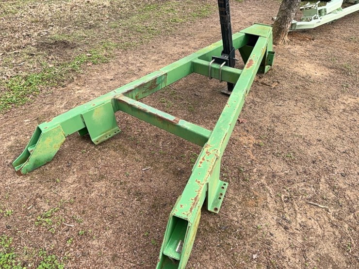 john-deere-implement-tongue-with-jack-image-19