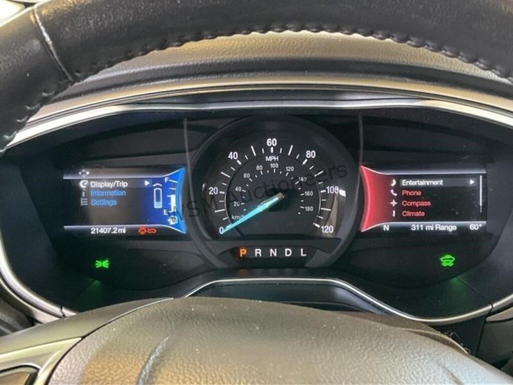 2016-ford-fusion-hybrid-sdn-image-18