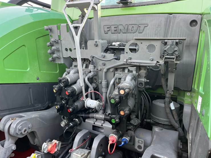 fendt--936-image-8