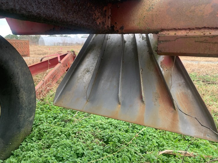 fertilizer-spreader-image-13