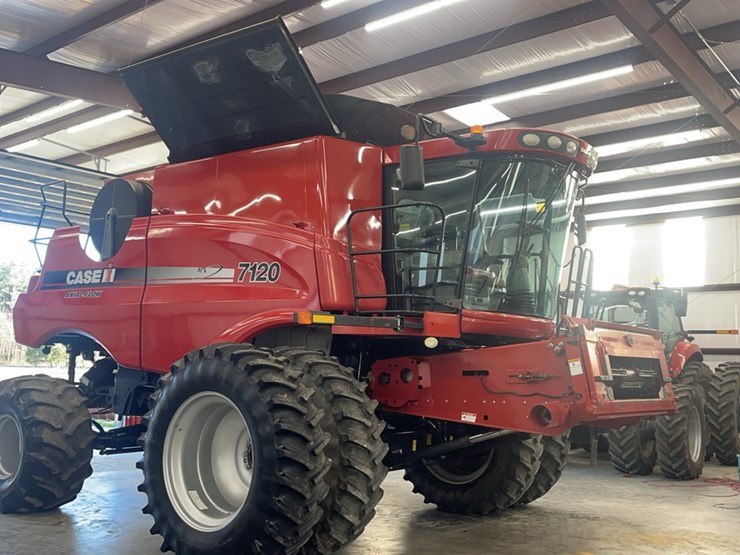 case-ih-7120-image-37