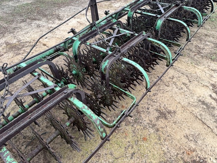 john-deere-3pt.-4-section-rolling-pecker-hoe-approximately-12-ft.-image-10