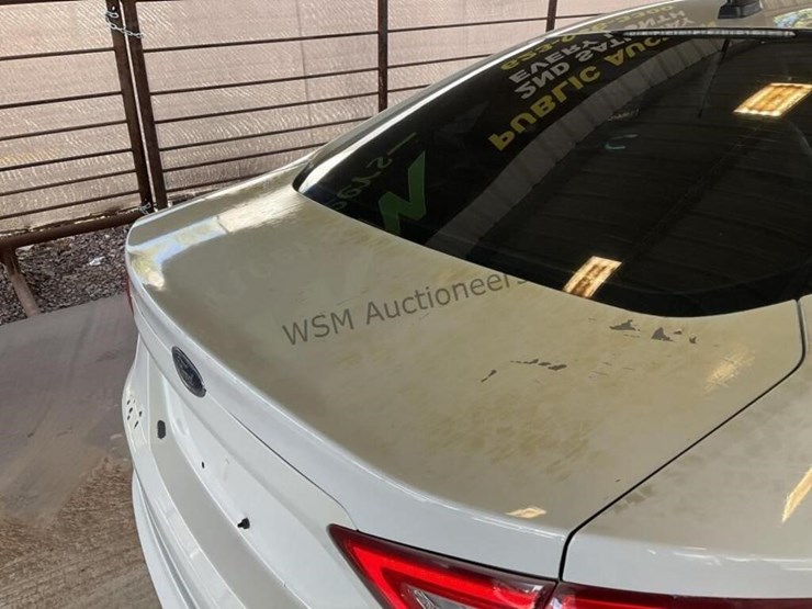 2016-ford-fusion-hybrid-sdn-image-9