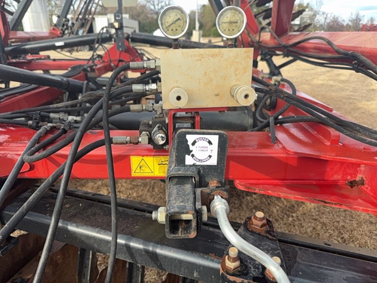 2015-case-ih-2015-image-38