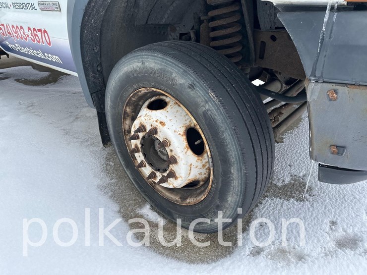 2734---(2006)-e-550-xl-superduty-bucket-truck-(vin#-1fdaf57p86eb82654)-image-10