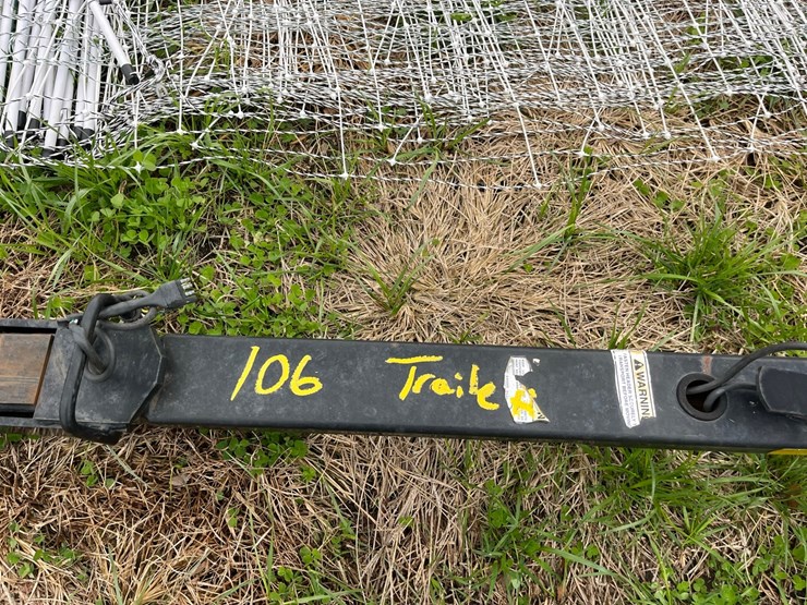 j-&-m-header-trailer-image-3