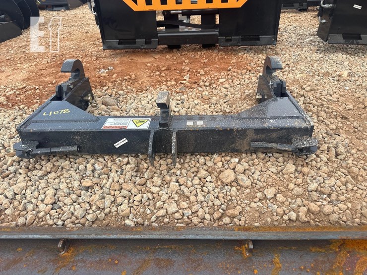 wolverine-tr-2602c-skid-steer-attachment-image-2