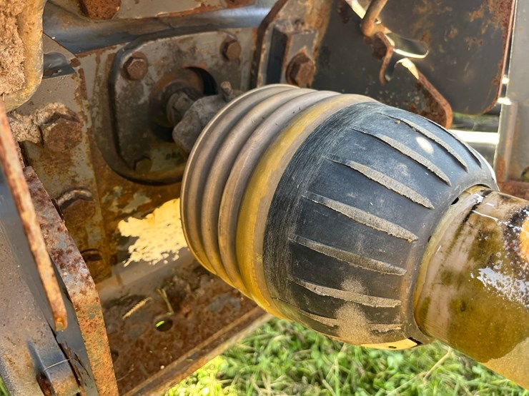 caterpillar-ch55-image-39