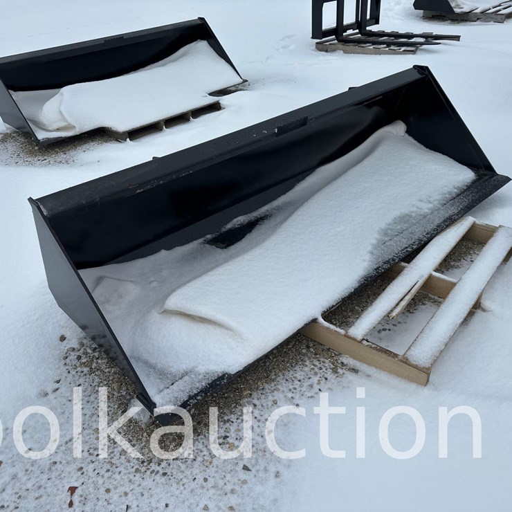 2681 - 84" SKID STEER BUCKET