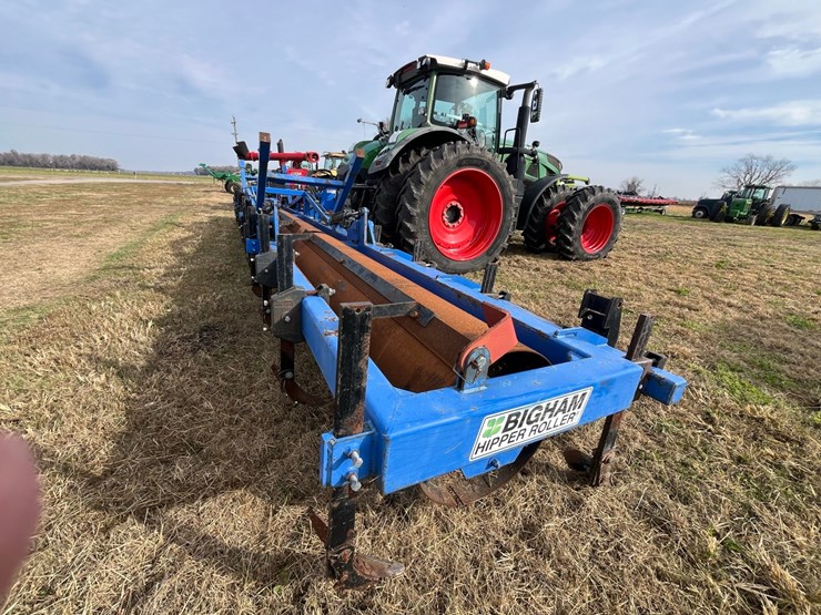 bigham-hipper-roller--hr-36-fx
12-row-folding,-nice-image-3