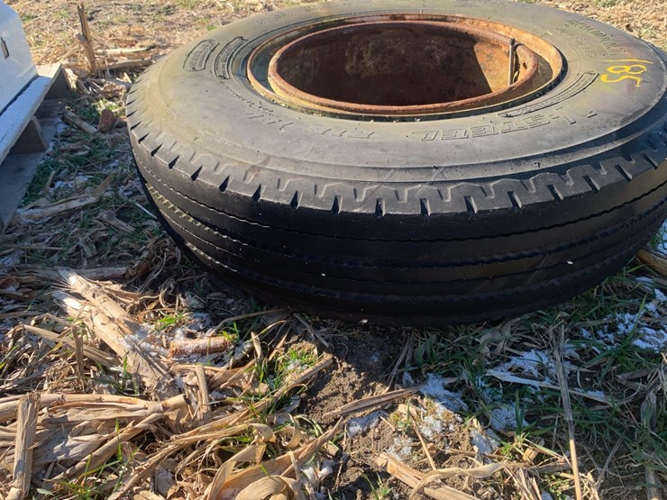 rim-and-tire-image-4