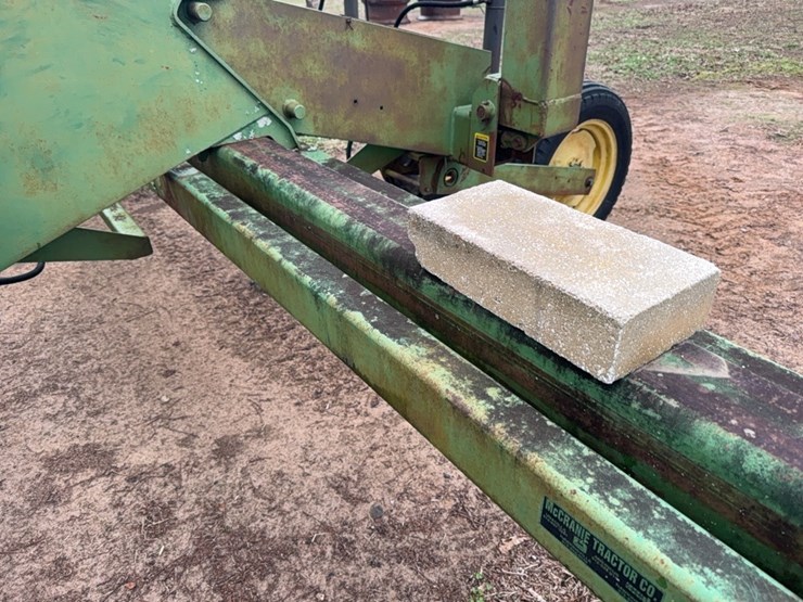 john-deere-7300-image-8