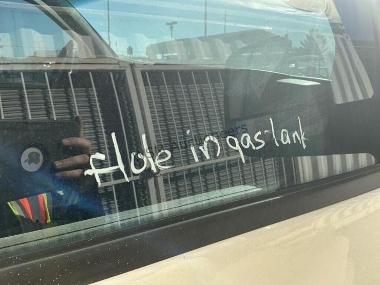 2015-chevrolet-express-3500-image-12