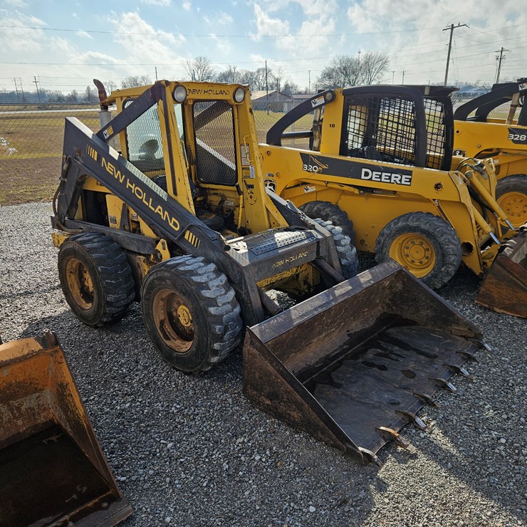 NEW HOLLAND L785
