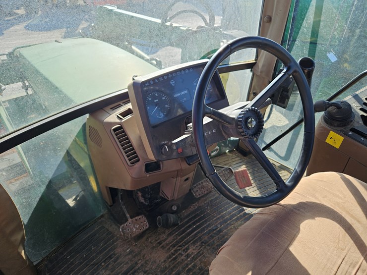 1996-john-deere-6400-image-20