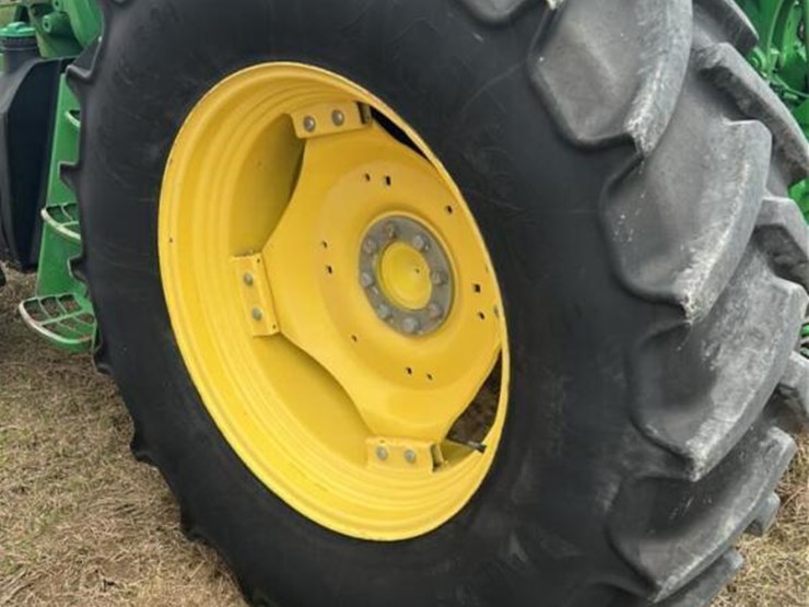 john-deere-6120e-tractor,-s/n-1p06120eej0010886:-loader-w/-bkt.,-5779-hrs-image-5