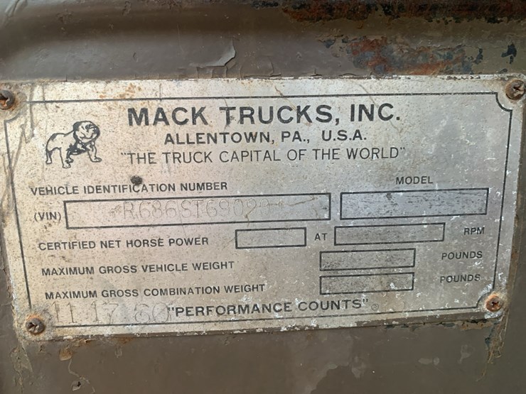 road-tractor-image-2