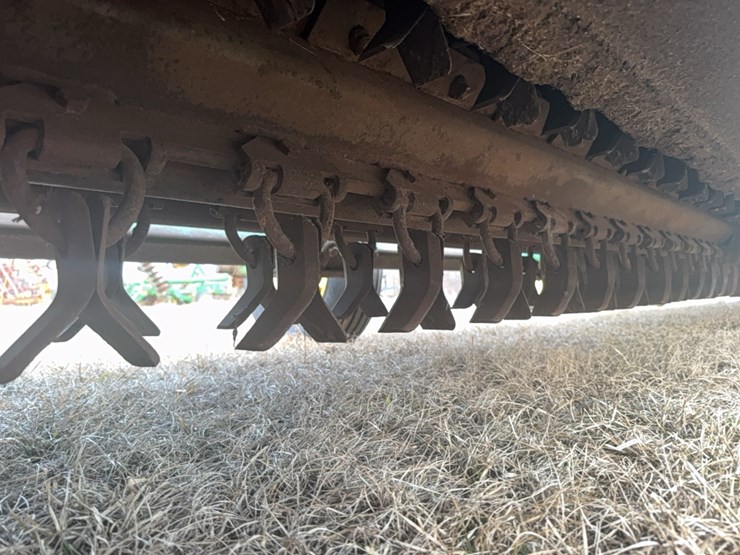 john-deere-520-image-24