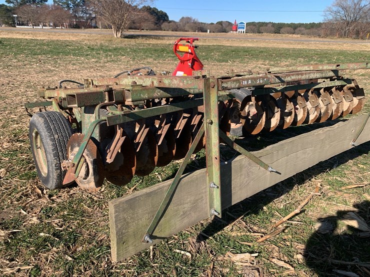 massey-ferguson-520-image-6