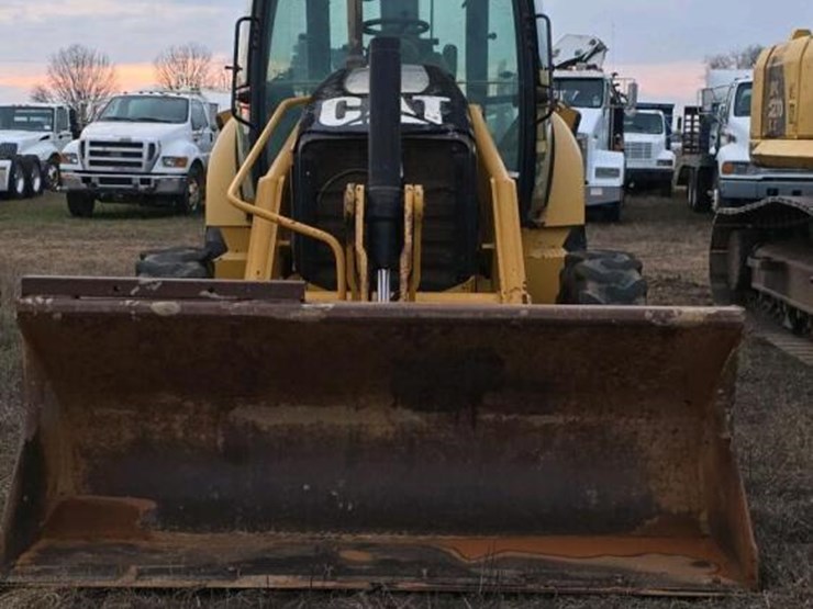 caterpillar-430e-image-3