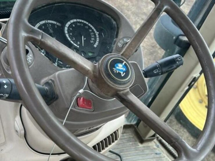 john-deere-7330-image-17