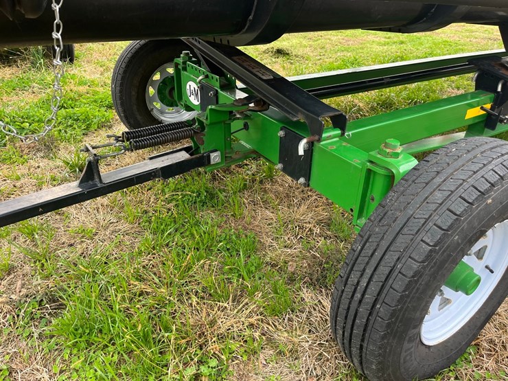 j-&-m-header-trailer-image-4