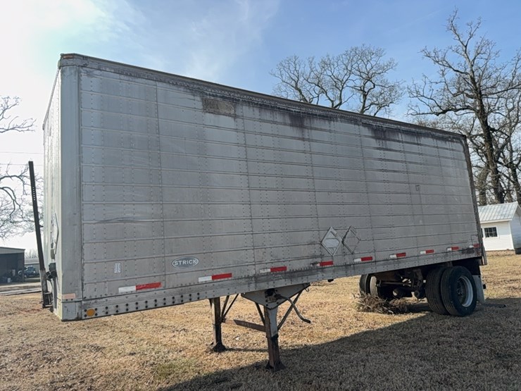 strick-trailer-image-4