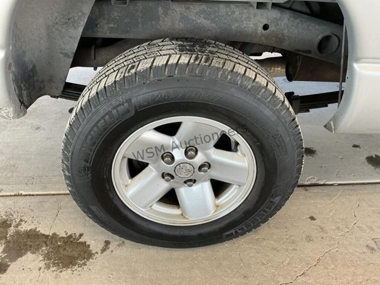 2003-dodge-1500-image-8