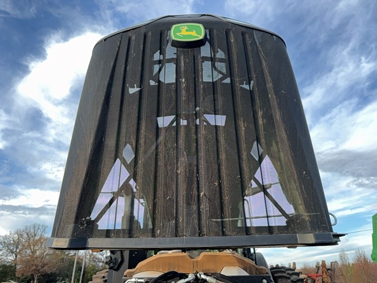 2022-john-deere-8r-410-image-18