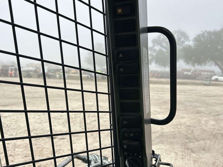 2023-new-holland-c327-image-8