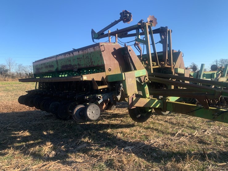 folding-grain-drill-image-3