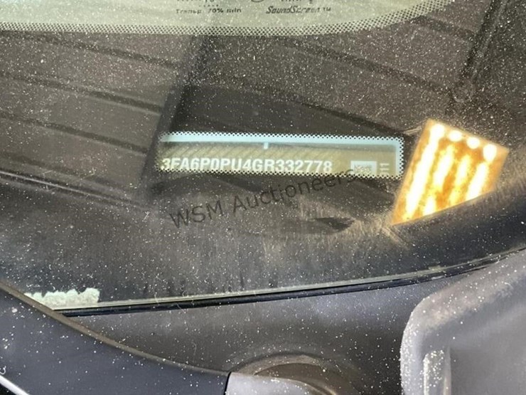 2016-ford-fusion-hybrid-sdn-image-15