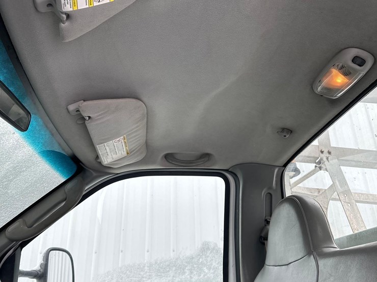 2734---(2006)-e-550-xl-superduty-bucket-truck-(vin#-1fdaf57p86eb82654)-image-9