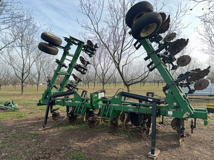 unverferth-ripper-stripper-image-6