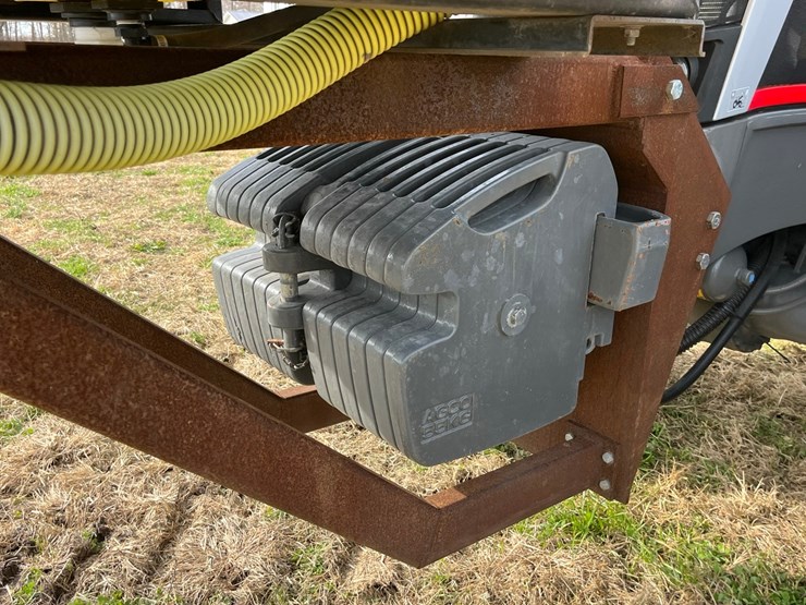 2023-massey-ferguson-8s.265-image-8