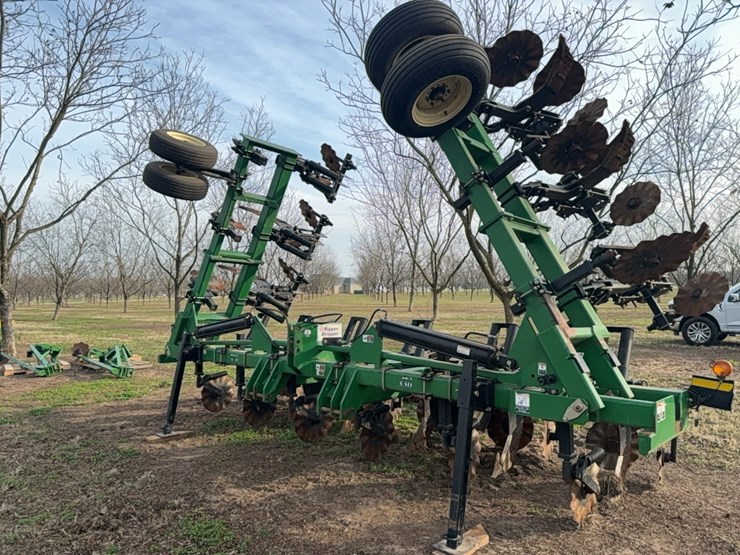 unverferth-ripper-stripper-image-4