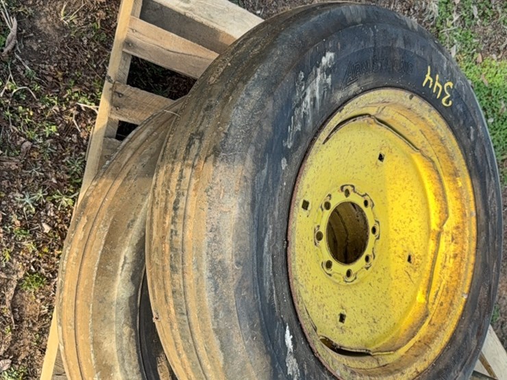 2--9.00–2-4sl-tires-on-rims-image-10