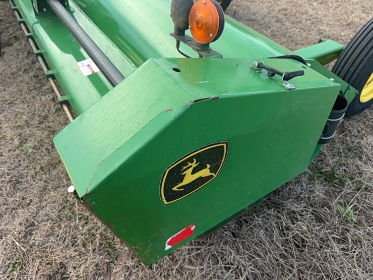 john-deere-520-image-29