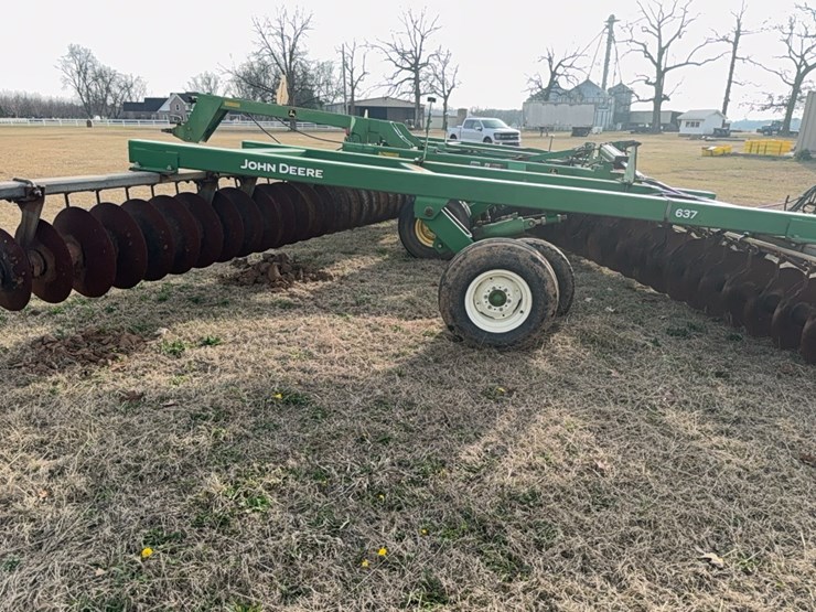 john-deere-637-image-38