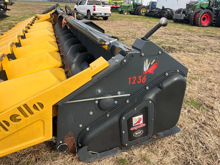 capello-12-row-36”-corn-head-image-2