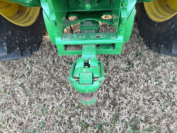 2022-john-deere-8r-410-image-36