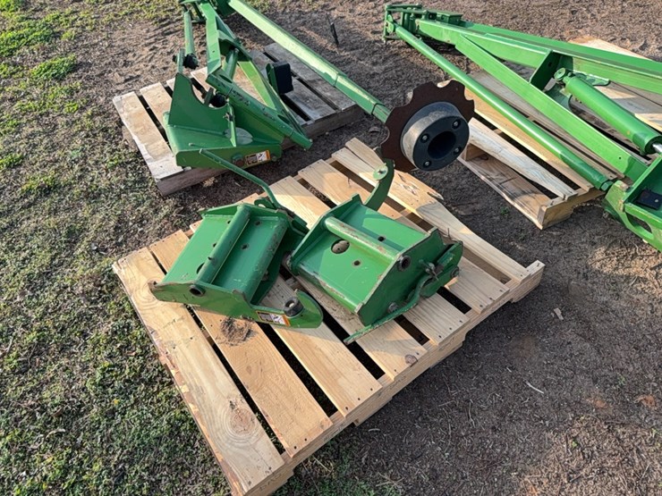 john-deere-12-image-33