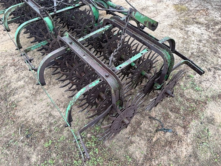 john-deere-3pt.-4-section-rolling-pecker-hoe-approximately-12-ft.-image-26