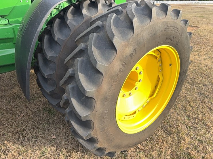 2022-john-deere-8r-410-image-47