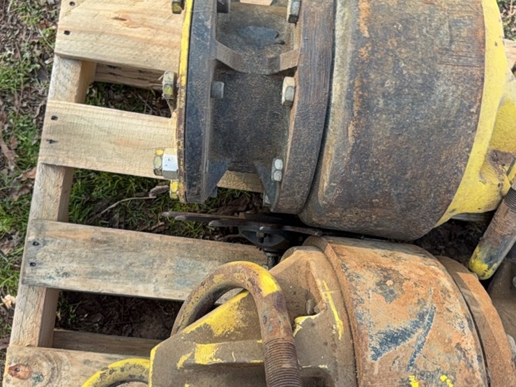 wheel-extensions-lovk-to-axle-image-8