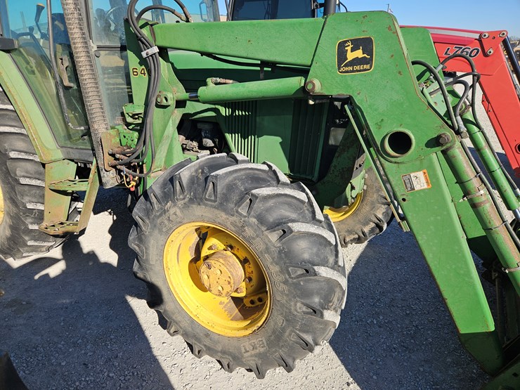 1996-john-deere-6400-image-7