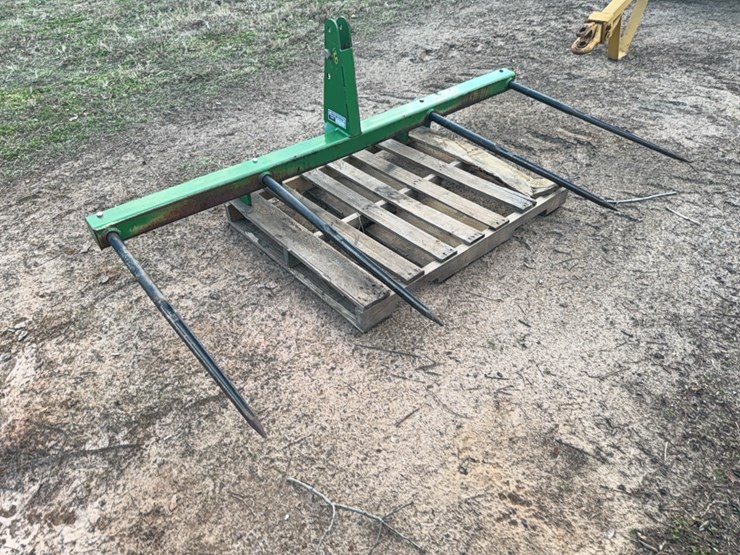 frontier-4-spear-hay-spear-for-two-round-bales-￼-image-2