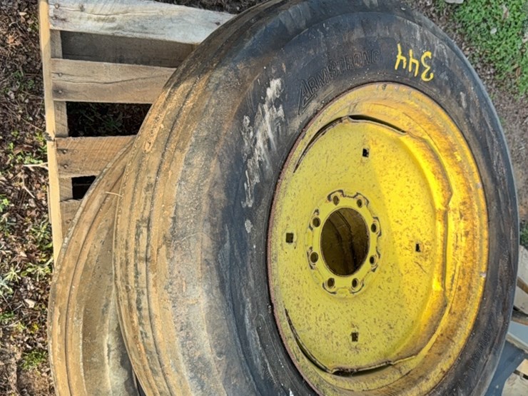 2--9.00–2-4sl-tires-on-rims-image-9