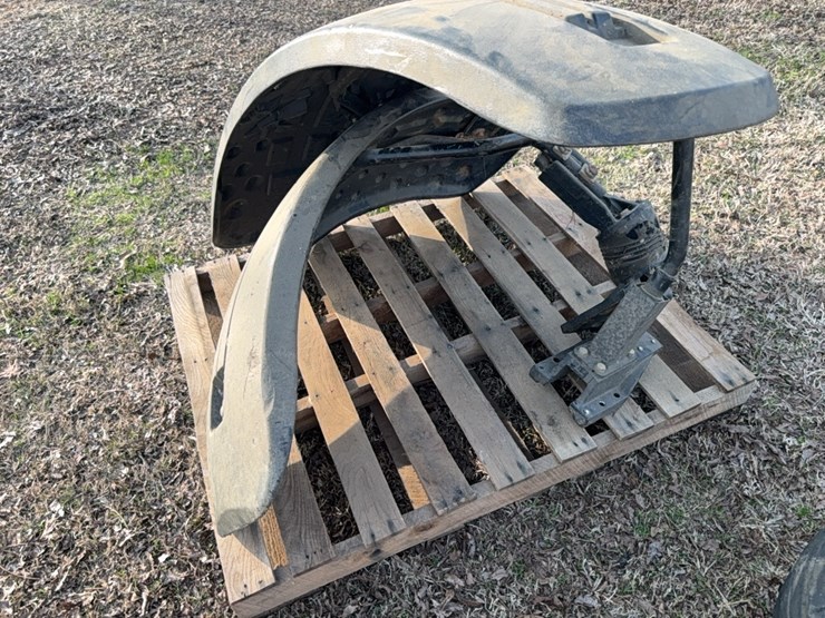 2--john-deere-fenders-(non-matching-both-different)-image-14